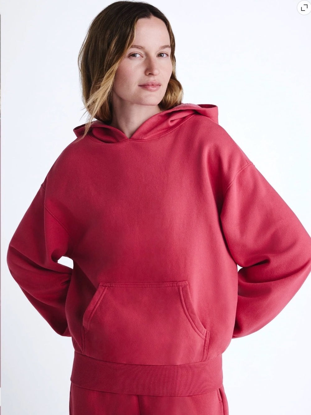 Scoop Women’s Mineral Washed Oversized Cropped Hoodie